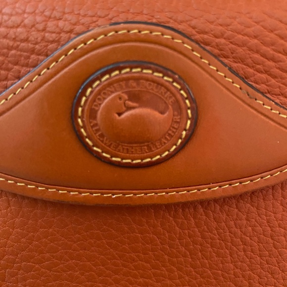 Vintage Dooney & Bourke Brown Leather Wallet - Picture 2 of 11